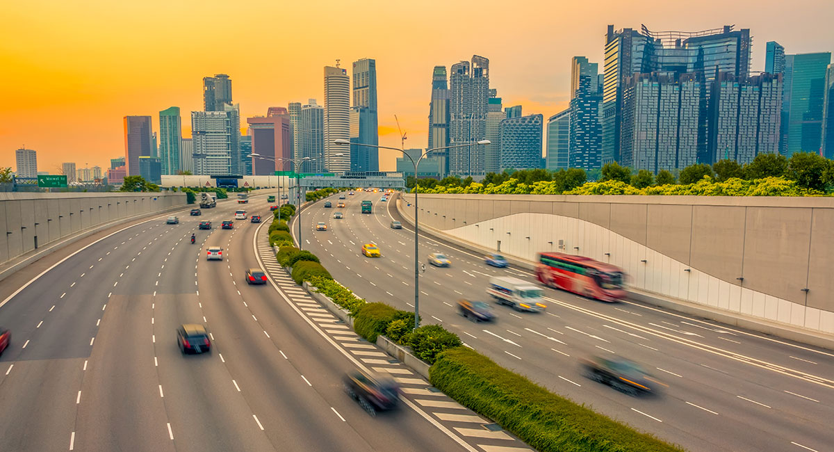 Dubai’s Road Revolution: RTA’s 2025 Upgrades, Smart Tech, Cycling Boom, and Driverless Future – What You Need to Know